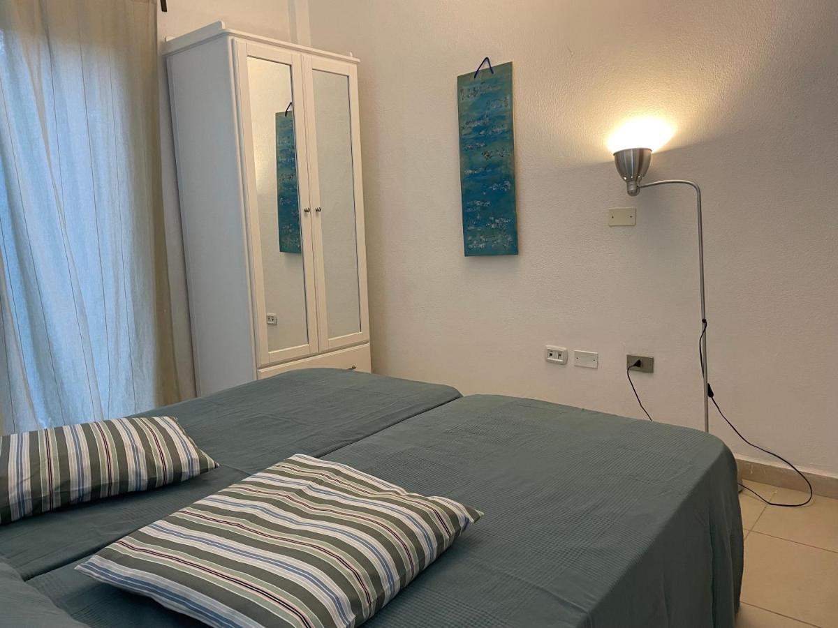 Apartamento Sa Domo De Mannoi Orosei Exterior foto