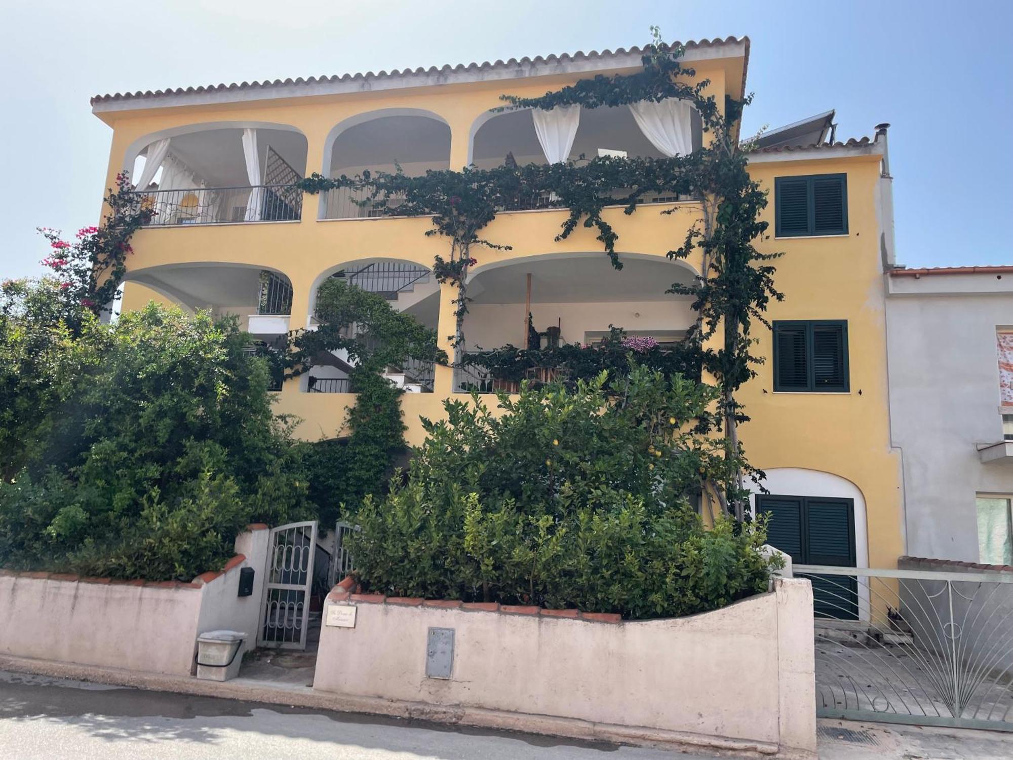 Apartamento Sa Domo De Mannoi Orosei Exterior foto