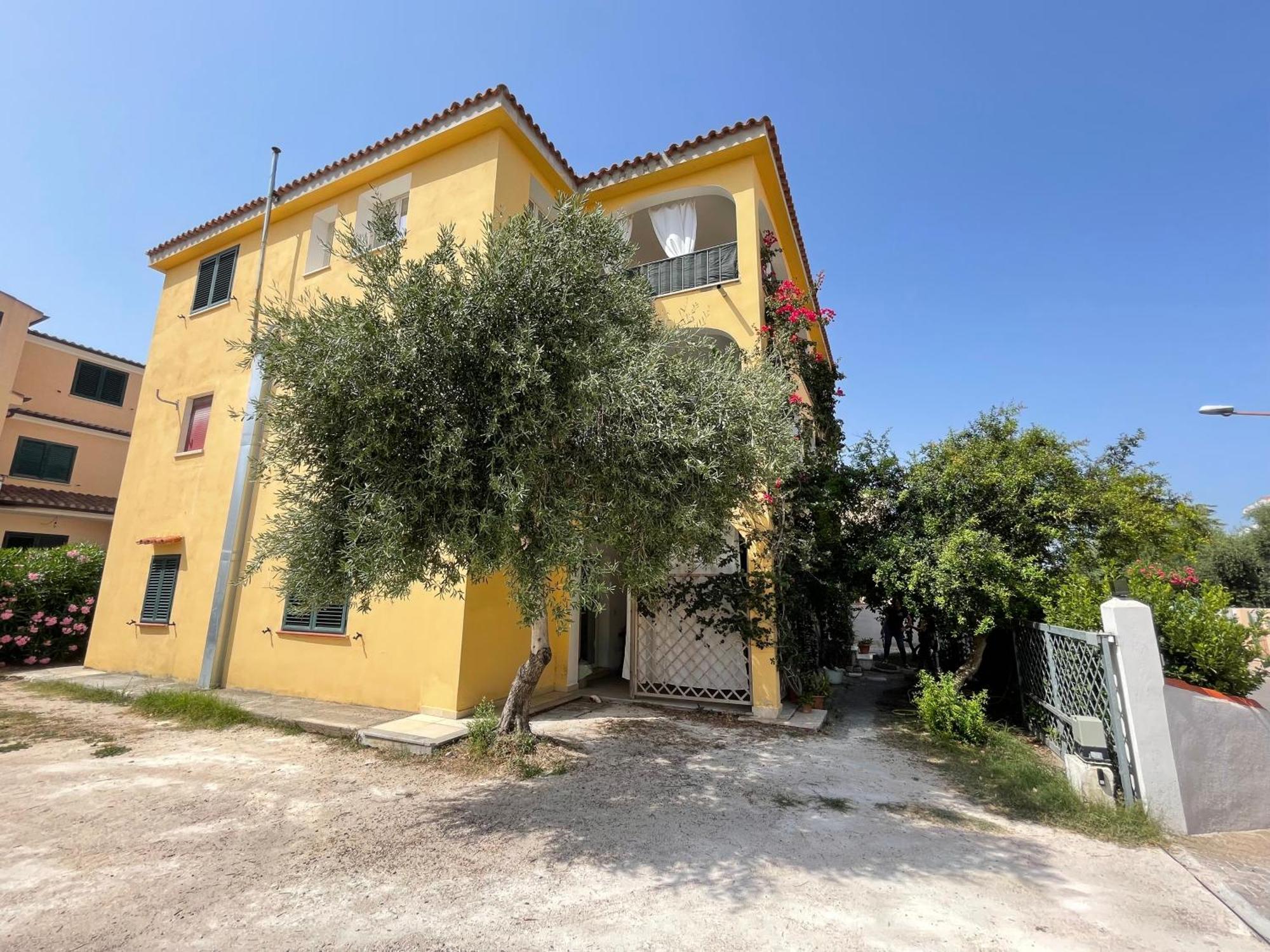 Apartamento Sa Domo De Mannoi Orosei Exterior foto